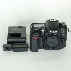 [良品 | シャッター数3,303回] Nikon D7000 | Nikon Fマウント