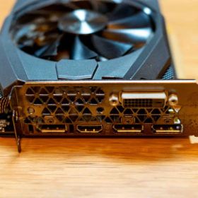 ZOTAC GeForce GTX 1070 グラフィックボード