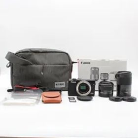 シャッター枚数300枚程度■ほぼ新品■ CANON ミラーレス一眼カメラ EOS M100 ダブルズームキット ホワイト EOSM100WH-WZK No.C01841