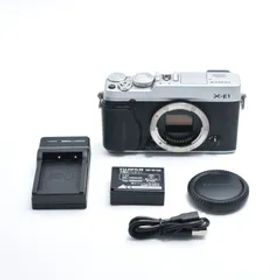 B#10979 FUJIFILM ミラーレス一眼レフカメラ X-E1 ボディ 1630万画素 シルバー FX-X-E1S