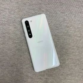 Aquos R5G ホワイトSoftBank SIMフリー 送料無料