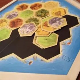 カタン用 木製自作ゲームボード(ダークオーク)最後の一点