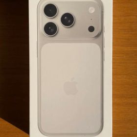 未使用未開封★香港版 iPhone 17 Pro 256GB シルバー