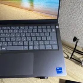 Inspiron 14 5000 2-in-1 プレミアム Core i5 1…