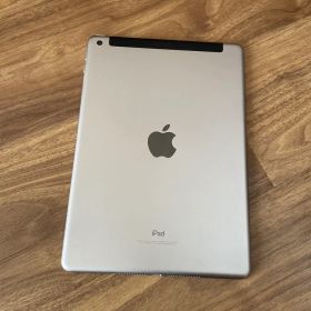 Apple iPad 10.2インチ シルバー 本体