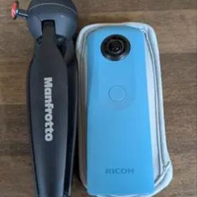 RICOH THETA 青色 + Manfrotto三脚