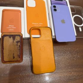 Apple iPhone 12 パープル 64GB 本体とケース+α付き