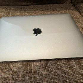 MacBook Air 13インチ シルバー 外箱付き Majextand装着