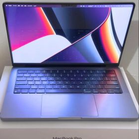 8TB 64GB MacBook Pro 14インチ USキーボード CTO