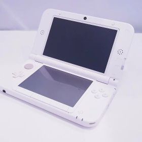 【全品ポイント10倍！要エントリー】ニンテンドー Nintendo 3DS LL SPR-001 【中古】