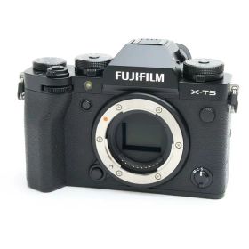 【中古】 《良品》 FUJIFILM X-T5 ボディ ブラック [ デジタルカメラ ]