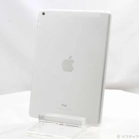 ソフマップ 〔中古品〕 iPad 第6世代 32GB シルバー MR6P2J／A auロック解除SIMフリー【262】