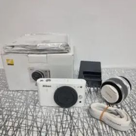 【ジャンク】Nikon 1 J1 ミラーレス一眼カメラ 10-30ｍｍ