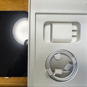 ほぼ未使用 Apple iPad mini 第6世代 本体 充電器付き