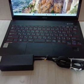 Fujitsu Lifebook SH90/P 4世代i5