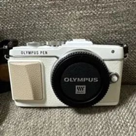 OLYMPUS PEN Lite E-PL7
