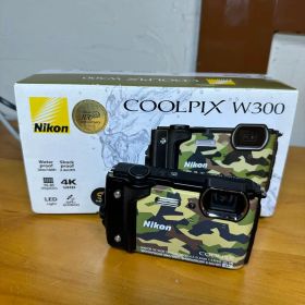 Nikon COOLPIX W300 デジカメ ほぼ新品 5975