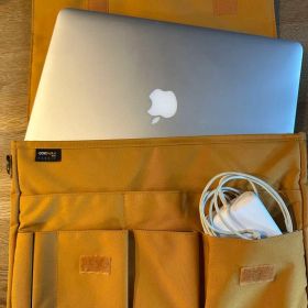 MacBookAir 13インチ Early 2015シルバー