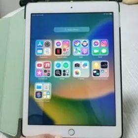 [ジャンク]iPad 9.7インチ第5世代-2017-シルバー