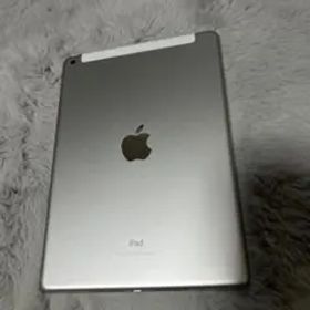 iPad第5世代 Wi-Fi + Cellular 32GB