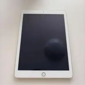 Apple iPad 第５世代 128G