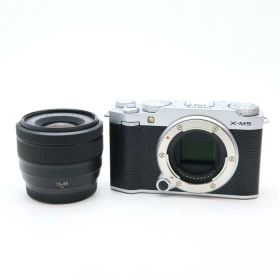【中古】 《美品》 FUJIFILM X-M5 XC15-45mmレンズキット シルバー [ デジタルカメラ ]