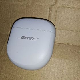 Bose QuietComfort Ultra Earbuds スモーク