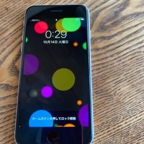 Apple iPhone SE ホワイト SIMフリー