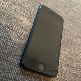 Apple iPhone SE ブラック SMフリー 64GB