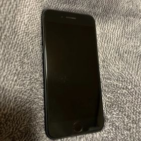 iPhoneSE 第二世代 本体のみ ブラック SIMフリー