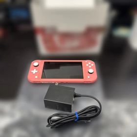 Nintendo Switch Lite ピンク 本体と充電器セット