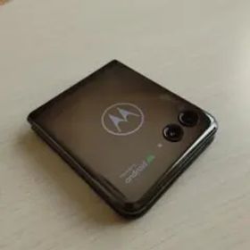 Motorola razr 40 本体