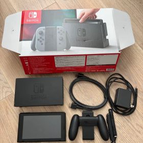 Nintendo Switch 本体 Joy-Con無し