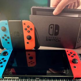 Nintendo Switch 旧型 2018年製