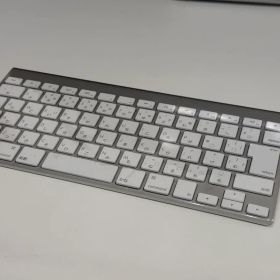 Apple Magic Wireless Keyboard A1314