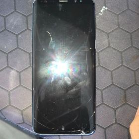 Galaxy S8 au 画面ひび割れあり