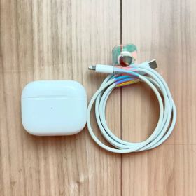 AirPods 第3世代 Lightningケーブル