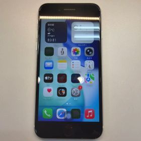 訳あり iPhone SE3 64GB スターライト 83% ホームボタンNG