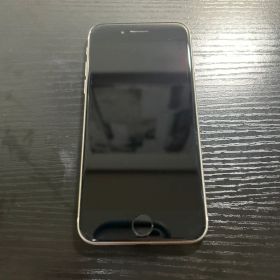 iPhone SE 第3世代 64GB スターライト