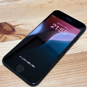 バッテリー新品 iPhoneSE第3世代64GB SIMフリー yy17700b