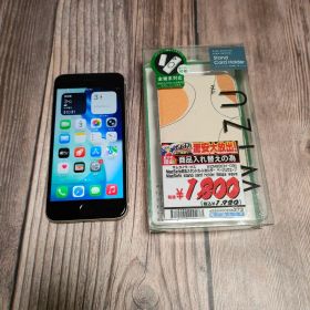 iPhone SE 第3世代 64GB バッテリー90% 超美品