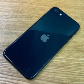 J11 SIMフリー iPhoneSE 第3世代 64GB おまけ付き