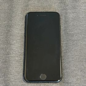 Apple iPhone SE3 64GB ミッドナイト