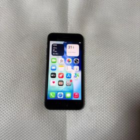 ⭐︎SIMフリー iPhoneSE 第3世代 128GB バッテリー100%