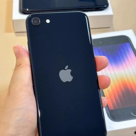「中古美品」 iPhone SE（第3世代）64GB SIMフリー