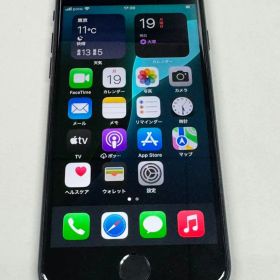 電池84%SIMフリーiPhone SE(第３世代) 64GB ミッドナイト 訳アリ品
