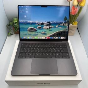 MacBook Pro M4 14インチ 2024 16GB / 512GB