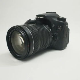 【中古】 (キヤノン) Canon EOS 70D/EF-S18-135IS STM レンズキツト【中古カメラ デジタル一眼】 ランク：B