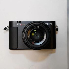 SONY DSC-RX1RM3（付属品＋フィルター・フード・カバー）