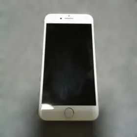 iPhone 8 本体 SIMロック